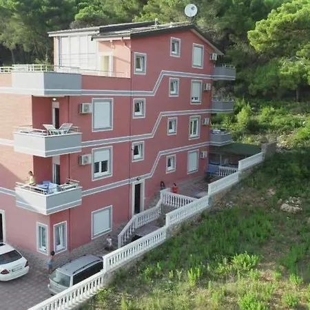 Apartment Vila Pergola Shengjin